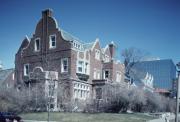 2263 N LAKE DR (A.K.A. 2322 E WYOMING PL.), a German Renaissance Revival house, built in Milwaukee, Wisconsin in 1905.