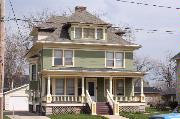 348 BROAD ST, a American Foursquare house, built in Menasha, Wisconsin in 1906.