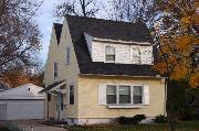 394 ELM ST, a Side Gabled house, built in Menasha, Wisconsin in 1921.
