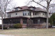 346 PARK ST, a American Foursquare house, built in Menasha, Wisconsin in 1918.