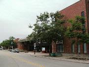 211 N BROADWAY, a Art/Streamline Moderne large retail building, built in Green Bay, Wisconsin in 1981.