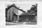 326 ST LAWRENCE AVE, a Gabled Ell house, built in Beloit, Wisconsin in 1853.