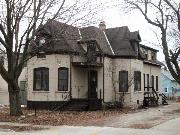1272 E WALNUT ST, a Early Gothic Revival house, built in Green Bay, Wisconsin in 1889.