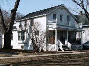 312 S CHESTNUT AVE 312 S CHESTNUT AVE, a Front Gabled house, built in Green Bay, Wisconsin in 1884.