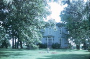 220 OLD PIONEER RD, a Italianate house, built in Fond du Lac, Wisconsin in 1850.