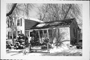 345 GROVE ST, a Gabled Ell house, built in Fond du Lac, Wisconsin in 1860.
