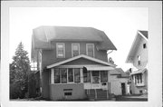 556 S MAIN ST, a Craftsman house, built in Fond du Lac, Wisconsin in 1915.