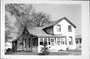 482 MORRIS ST, a Gabled Ell house, built in Fond du Lac, Wisconsin in 1860.