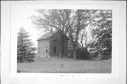 INTERSECTION OF COUNTY HIGHWAY V AND COUNTY HIGHWAY K, NW CORNER, a Side Gabled house, built in Eden, Wisconsin in .