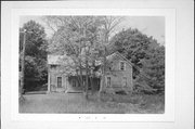 U.S HIGHWAY 45, WEST SIDE, .4 MILES SE OF COUNTY HIGHWAY SSS, a Gabled Ell house, built in Osceola, Wisconsin in .