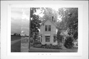 COUNTY HIGHWAY G, NORTH SIDE, .6 MILE NE OF CALVARY, a Queen Anne house, built in Marshfield, Wisconsin in .