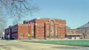 900 WISCONSIN ST, a Prairie School school – elem/middle/jr high/high, built in Lake Geneva, Wisconsin in 1928.