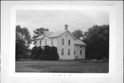 KIEL RD, S SIDE, .1 MILE E OF STATE HIGHWAY 119, a Gabled Ell house, built in Calumet, Wisconsin in .