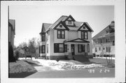 156 E 4TH ST, a Queen Anne house, built in Fond du Lac, Wisconsin in 1905.