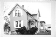 18 S BOARDMAN ST, a Queen Anne house, built in Fond du Lac, Wisconsin in 1890.