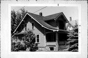 218 SPAULDING AVE, a Bungalow house, built in Ripon, Wisconsin in 1915.