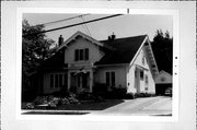 207 THORNE ST, a Bungalow house, built in Ripon, Wisconsin in 1911.