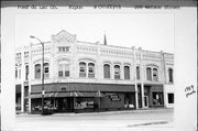 200 WATSON ST 200 WATSON ST, a Italianate large retail building, built in Ripon, Wisconsin in 1885.