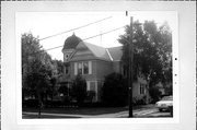 503 WATSON ST, a Queen Anne house, built in Ripon, Wisconsin in 1894.