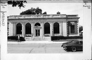 400 E FRANKLIN ST, a Neoclassical/Beaux Arts post office, built in Waupun, Wisconsin in 1932.