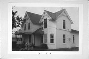W SIDE OF CONGRESS ST, 75' N OF 4TH ST, a Queen Anne house, built in Bloomington, Wisconsin in .