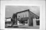 813 WISCONSIN AVE, a Italianate hotel/motel, built in Boscobel, Wisconsin in 1874.