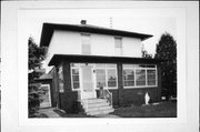 116 W BENTON ST, a American Foursquare house, built in Cuba City, Wisconsin in 1920.