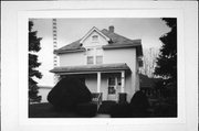 401 S JACKSON ST, a American Foursquare house, built in Cuba City, Wisconsin in .