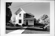 552 N MADISON ST, a Queen Anne house, built in Lancaster, Wisconsin in 1890.