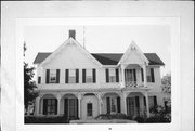 208 E MAPLE ST 208 E MAPLE ST, a Italianate house, built in Lancaster, Wisconsin in 1858.
