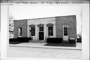 236 W MAPLE ST, a Art/Streamline Moderne post office, built in Lancaster, Wisconsin in 1938.