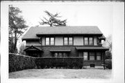 155 BAYLEY AVE, a Craftsman house, built in Platteville, Wisconsin in 1915.