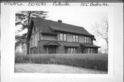 155 BAYLEY AVE, a Craftsman house, built in Platteville, Wisconsin in 1915.