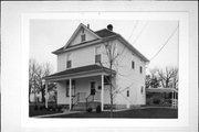 325 W CEDAR ST 325 W CEDAR ST, a American Foursquare house, built in Platteville, Wisconsin in .