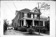 280 DIVISION ST, a Queen Anne house, built in Platteville, Wisconsin in 1907.