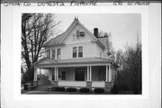 590 W MAIN ST 590 W MAIN ST, a Queen Anne house, built in Platteville, Wisconsin in 1906.