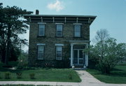 1009 W 3RD AVE 1009 W 3RD AVE, a Italianate house, built in Brodhead, Wisconsin in 1885.