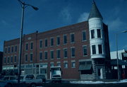 NW CORNER OF EXHANGE ST AND CENTER AVE, a Queen Anne small office building, built in Brodhead, Wisconsin in 1900.