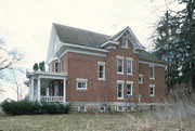 N7035 STATE HIGHWAY 69 / 39, a Queen Anne house, built in Washington, Wisconsin in 1906.