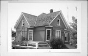 115 GARFIELD ST, a Queen Anne house, built in Monticello, Wisconsin in 1915.
