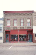 523 W WATER ST, a Italianate retail building, built in Princeton, Wisconsin in 1901.