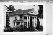 175 N ADAMS AVE, a Neoclassical/Beaux Arts house, built in Berlin, Wisconsin in 1911.