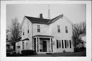 109 E PARK AVE, a Gabled Ell house, built in Berlin, Wisconsin in 1848.