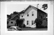 109 E PARK AVE, a Gabled Ell house, built in Berlin, Wisconsin in 1848.