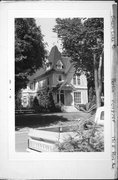 151 E PARK AVE, a Queen Anne house, built in Berlin, Wisconsin in 1882.