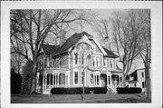 209 E PARK AVE, a Queen Anne house, built in Berlin, Wisconsin in 1882.