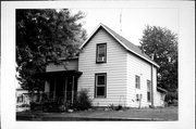 164 S PEARL ST, a Gabled Ell house, built in Berlin, Wisconsin in 1890.