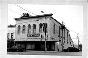 602 W WATER ST, a Italianate large retail building, built in Princeton, Wisconsin in 1882.