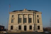 500 S BARSTOW ST, a Neoclassical/Beaux Arts post office, built in Eau Claire, Wisconsin in 1909.