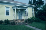 304 N GROVE ST, a One Story Cube house, built in Barneveld, Wisconsin in 1901.